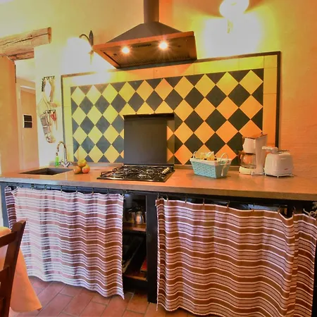 Near Trasimeno With Pool Holiday home Villastrada (Umbria)